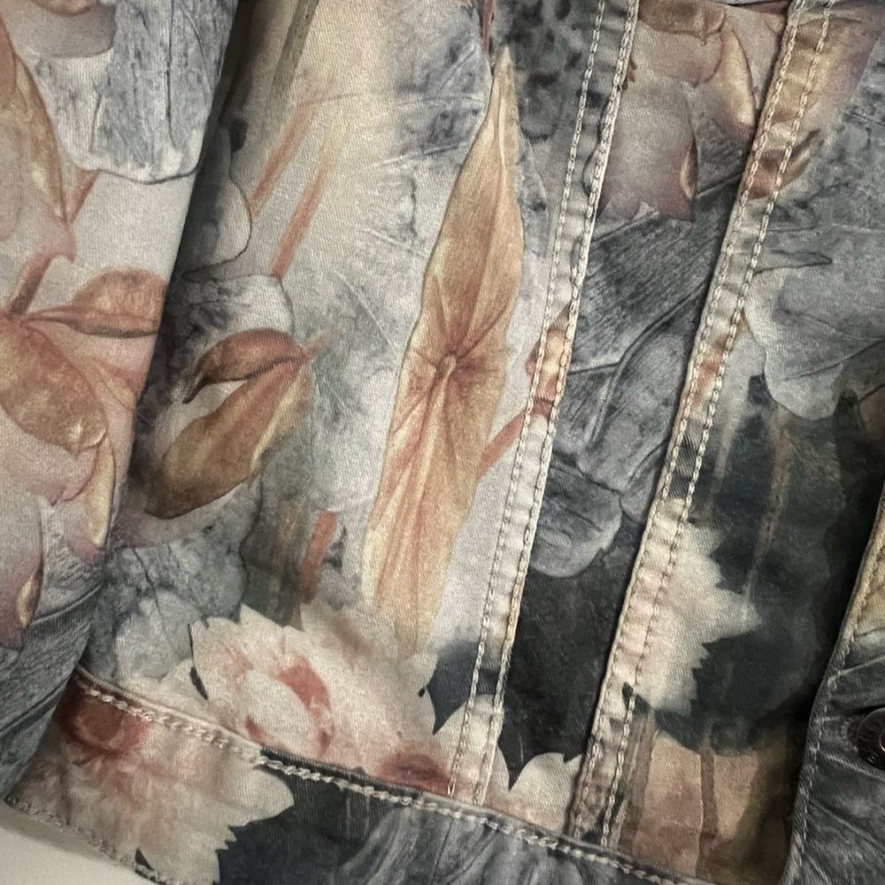 Made In Italy reversible Jean jacket - Picture 2 of 4